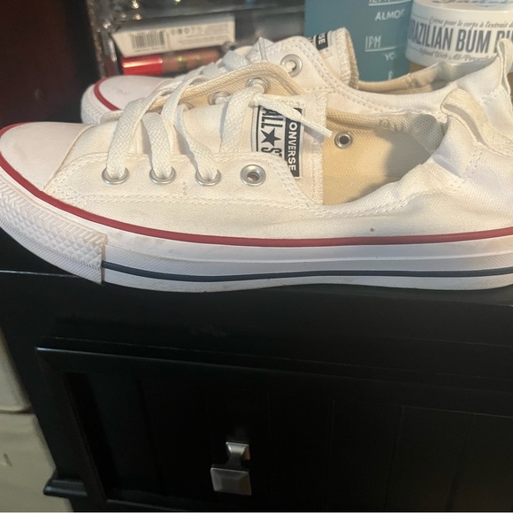 Converse - Picture 2 of 3